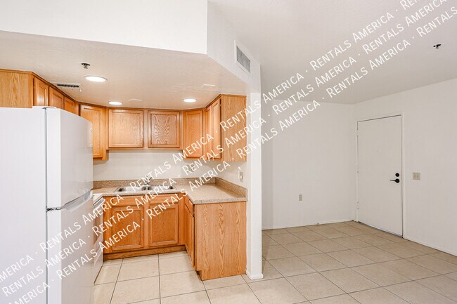 Foto del edificio - 12221 W Bell Rd