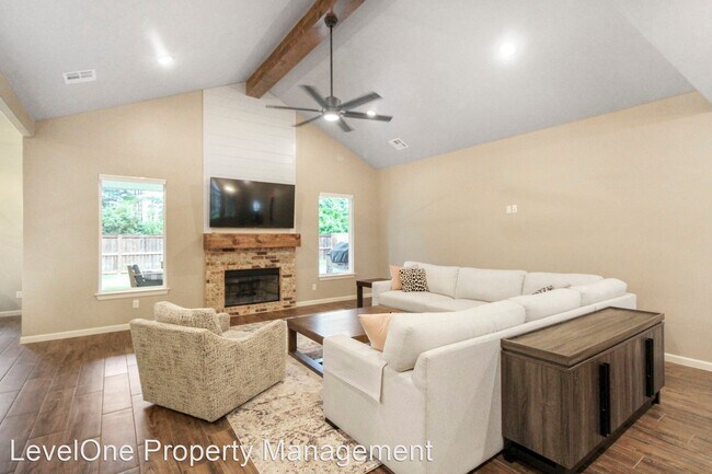 Foto del edificio - 4 br, 2 bath House - 4817 Deerfield Drive