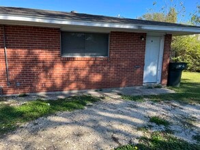 Building Photo - 1513 Cottage Ln