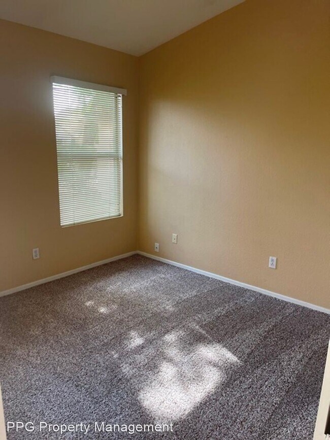 Building Photo - 3 br, 2 bath House - 16522 N 68th Dr