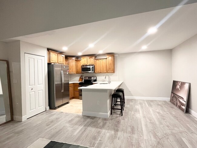 Foto del edificio - 5571 Baywater Dr