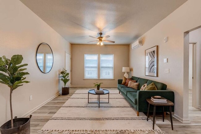 Building Photo - Moultrie Vista Apartments