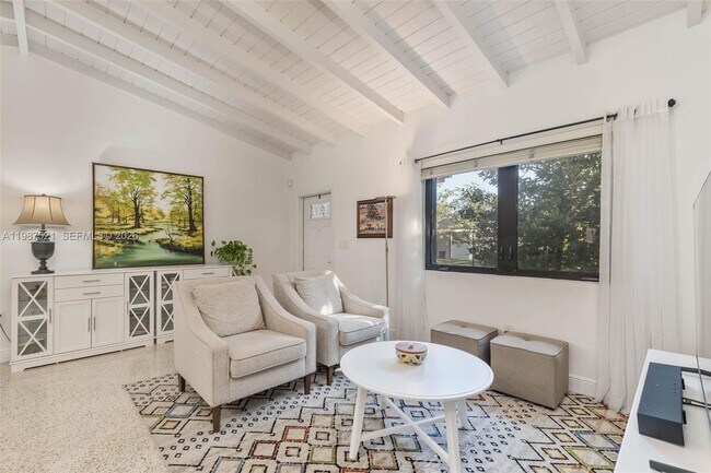 Foto del edificio - 7720 SW 59th Ct