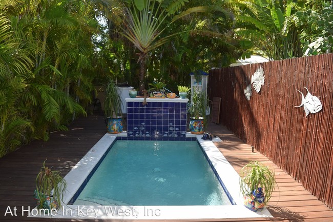 Foto del edificio - 2 br, 2 bath House - 217 Truman Avenue