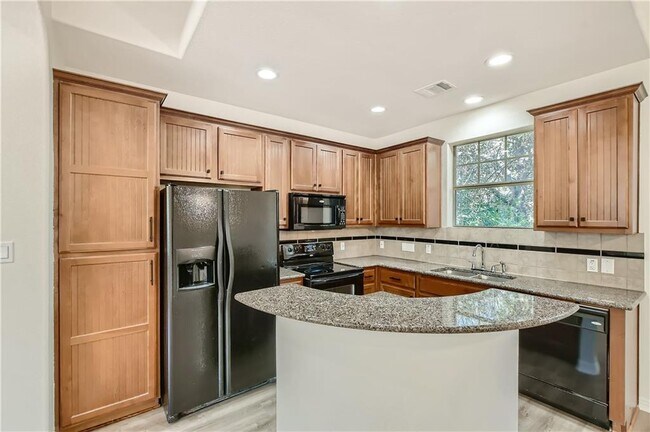 Building Photo - 13604 Caldwell Dr