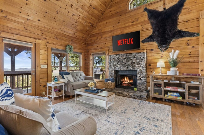 Building Photo - 105 Joanna Ct