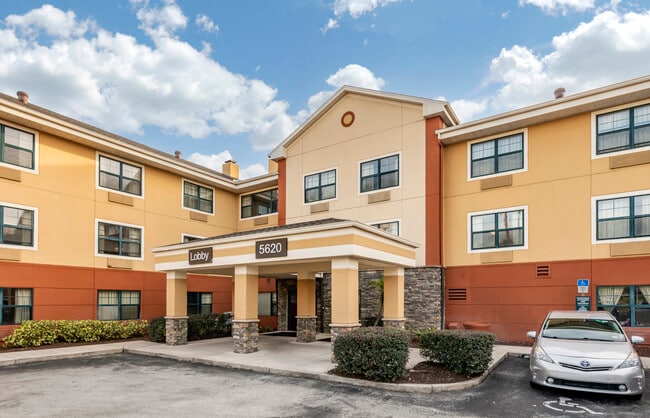 Building Photo - Furnished Studio-Orlando - Universal Studios - Major Blvd.