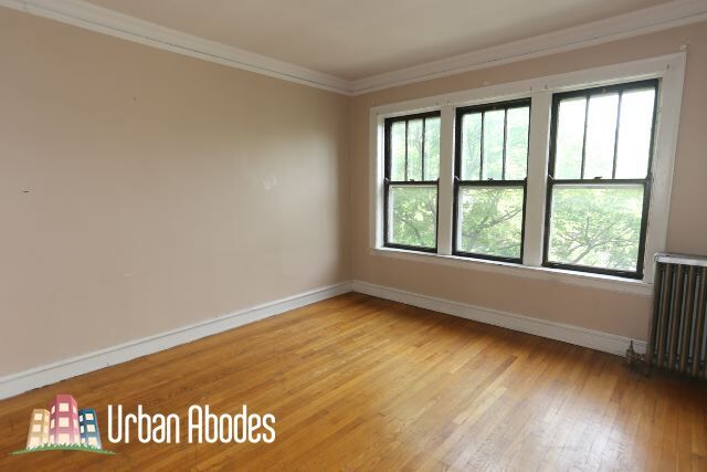 Foto del edificio - 1923 W Winnemac Ave