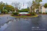 Foto principal - 100 Kensington Blvd