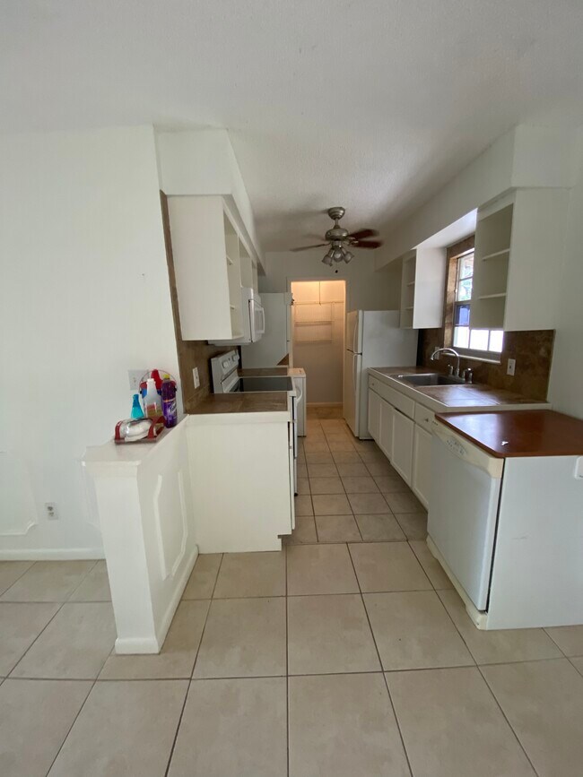 Foto del edificio - 13797 S Indian River Dr