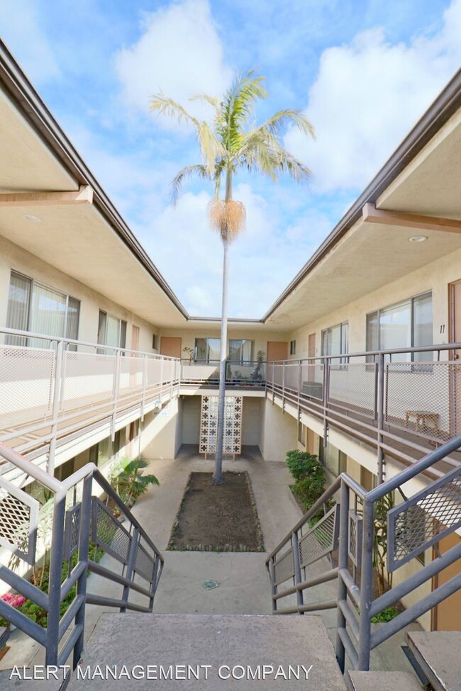 Building Photo - 1315 Edgewood Way