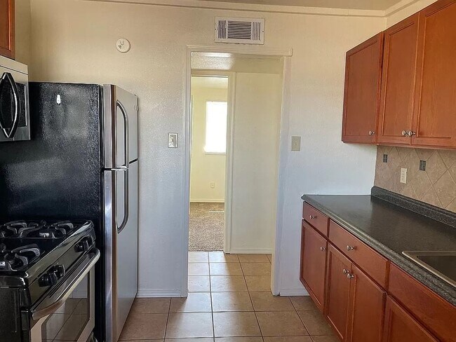 Foto del edificio - Beautiful Home new multiple Amenities