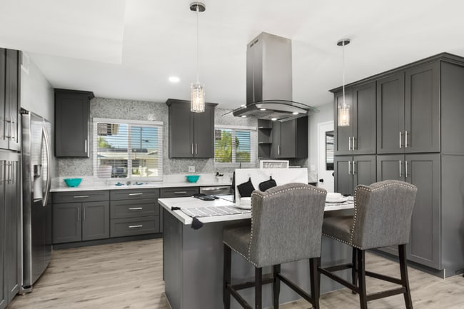 Foto del edificio - 25781 Interlechen Dr