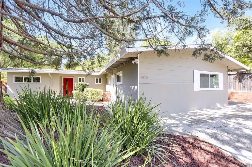 1325 Denlyn St, Novato, CA 94947 House for Rent in Novato, CA