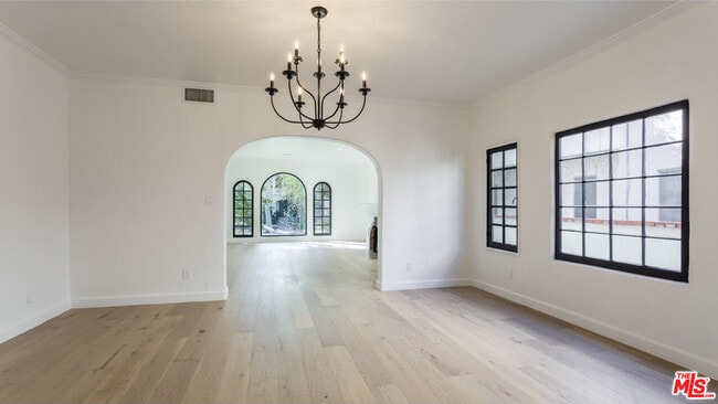 Foto del edificio - 6603 W 6th St