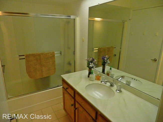 Building Photo - 266 Leisure World