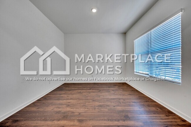 Foto del edificio - 1027 Park View Dr