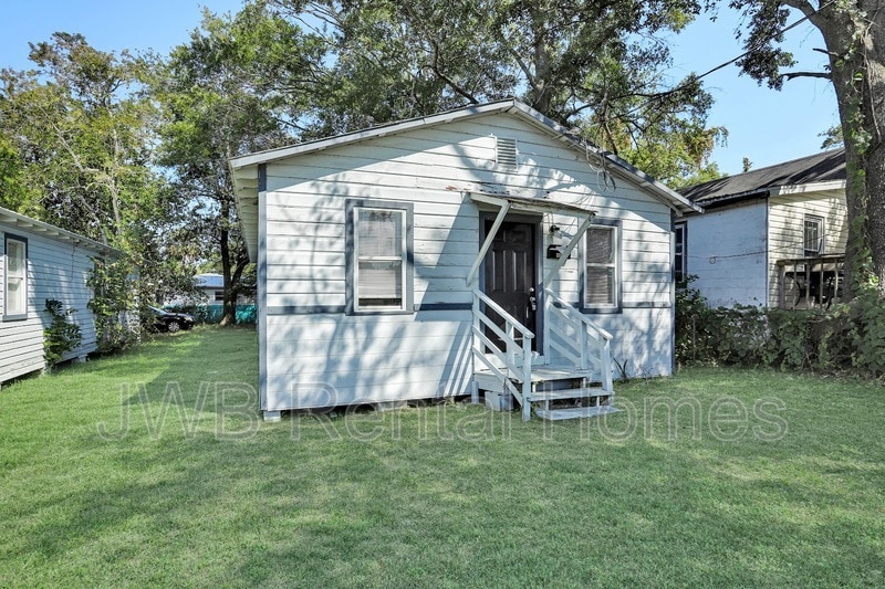 Foto principal - 1547 Francis St