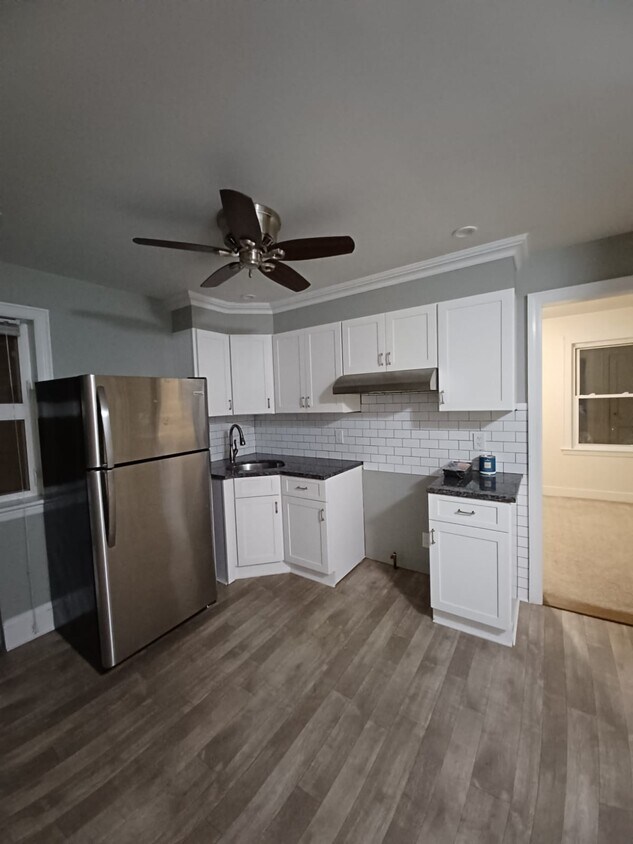 Foto principal - 14750 Coolidge Ave