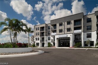 Building Photo - 3260 Stockton St