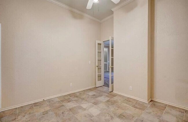 Building Photo - 1709 Tenbears Rd