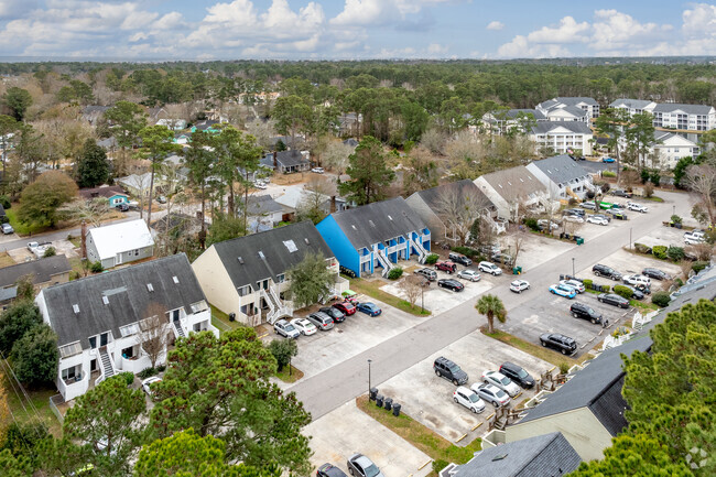 Amplia vista aérea. - Cambridge Apartments