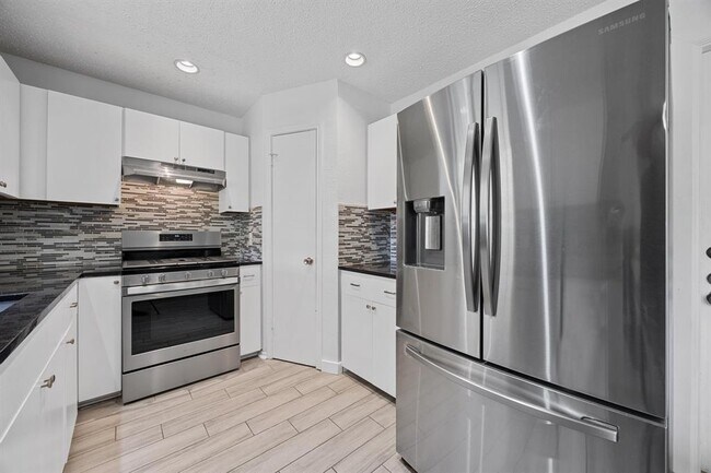 Foto del edificio - 11615 Prairie Hen Ln