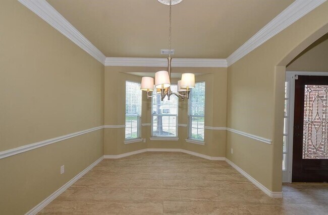 Building Photo - 5503 Langhorne Ct