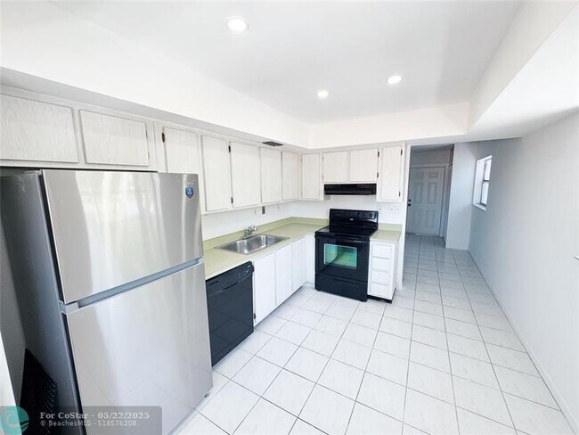 Foto del edificio - 336 SW 1st St