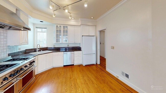 Foto del edificio - 161 4th Ave