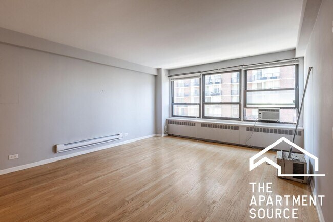 Foto del edificio - 4180 N Marine Dr