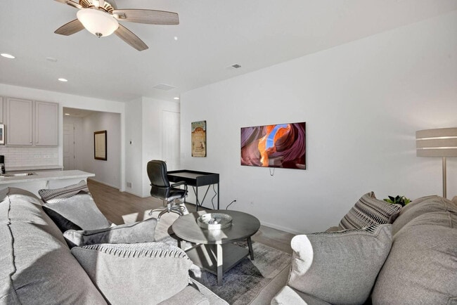 Foto del edificio - 5888 Indian Wls Ct