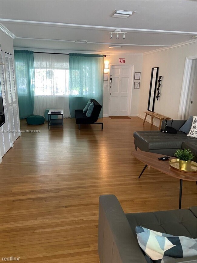 Foto del edificio - 3 br, 2 bath House - 1926 Johnson St