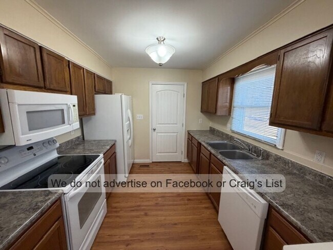 Building Photo - 6614 Suga Cir