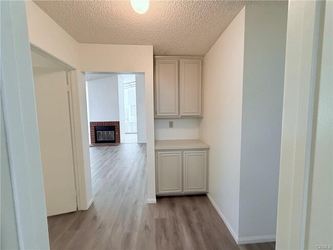 Building Photo - 39330 Gainsborough Dr