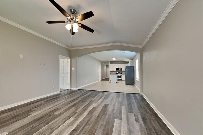 Foto del edificio - 10835 Barker View Dr