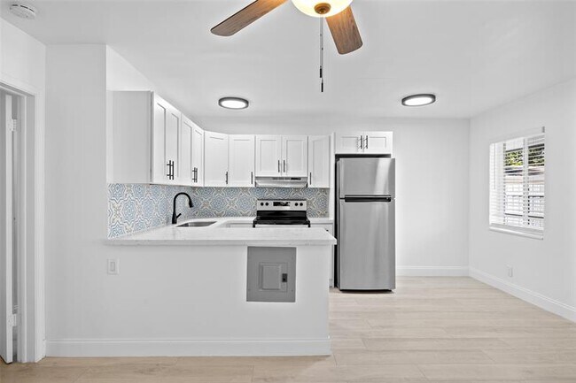 Foto del edificio - 732 SE 15th St