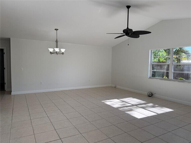 Foto del edificio - 4503 Hale St