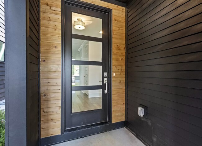 Foto del edificio - 217 Eastmoreland St