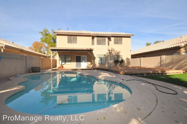 Building Photo - 3 br, 2.5 bath House - 1877 E Drake Dr