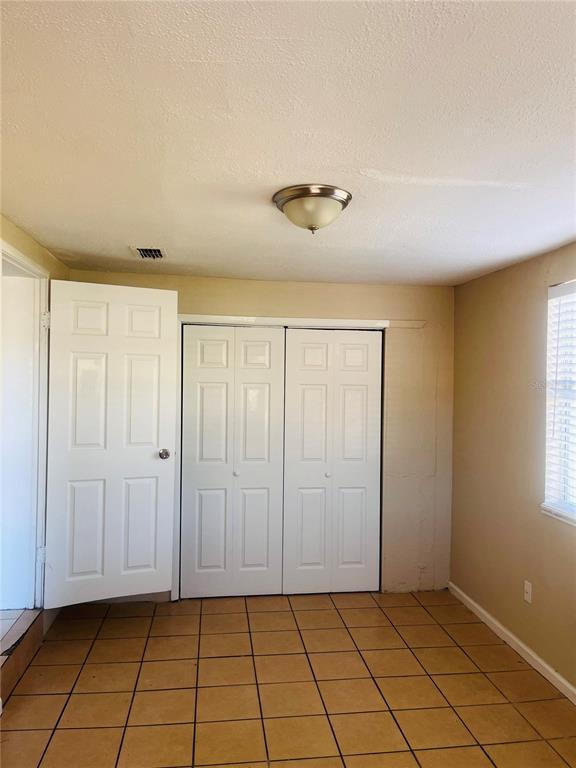 Foto del edificio - 76 Judith Ln