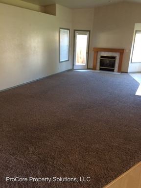 Building Photo - 1384 E Borzoi St