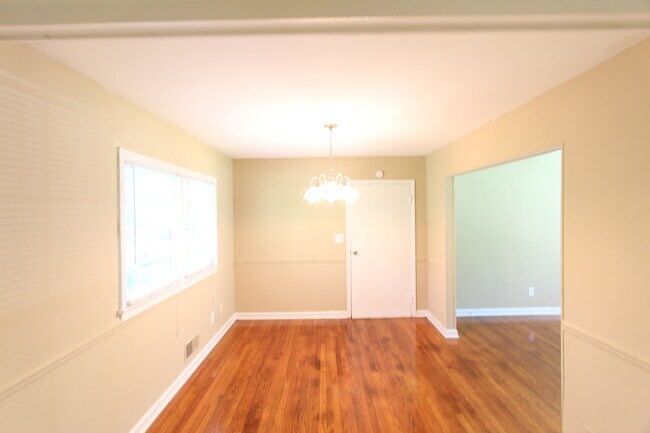 Foto del edificio - New On The Market!! Will not last long at ...