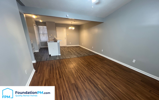 Foto del edificio - 3872 Windermere Rd