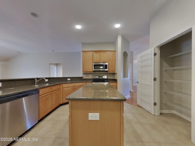 Building Photo - 313 Hefferon Dr