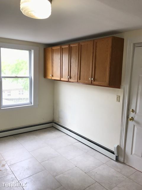 Building Photo - 1706 Quinnipiac Ave