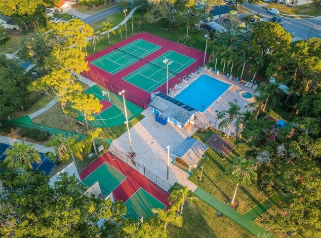 Tennis Courts - 327 Lake Placid Ct