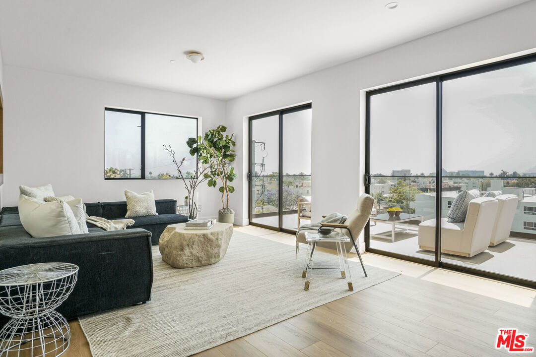 Foto principal - 1822 Overland Ave