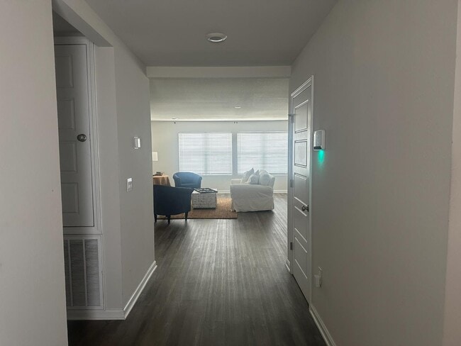 Foto del edificio - 13362 Monticello Blvd