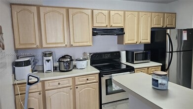 Building Photo - 15077 SW 103rd Terrace